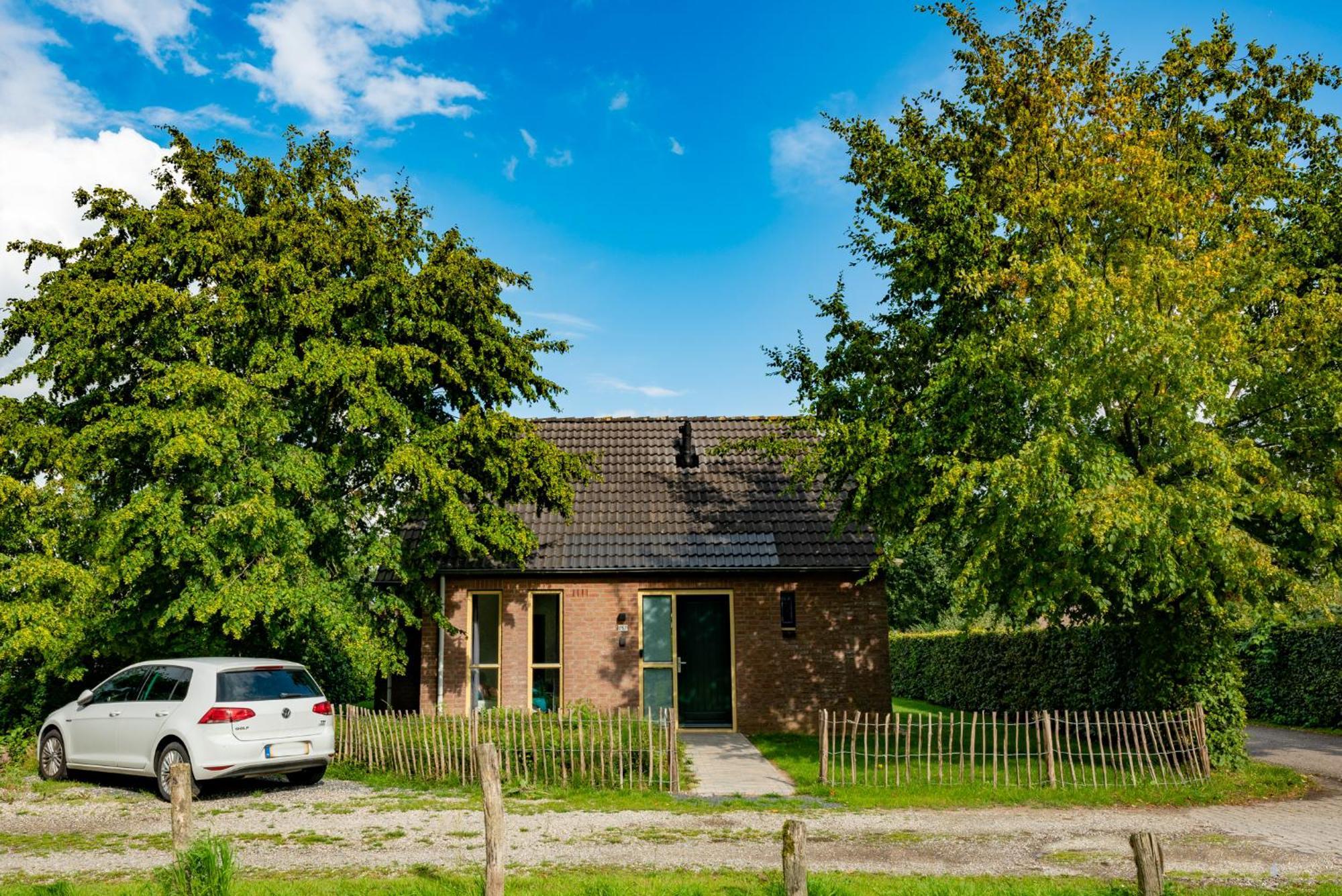 6P Vrijstaand Huis Met Royale Tuin En Hottub Ewijk Exterior photo